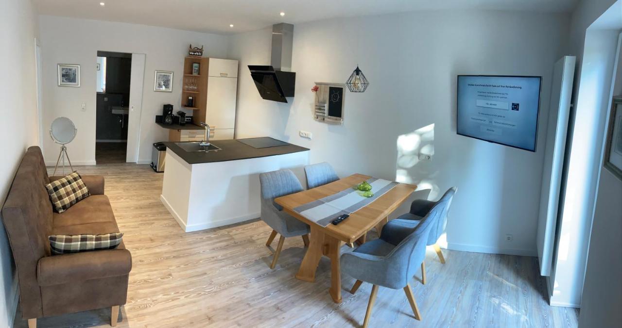 Ferienwohnung Am Holzfeld 슈네베르딘겐 외부 사진